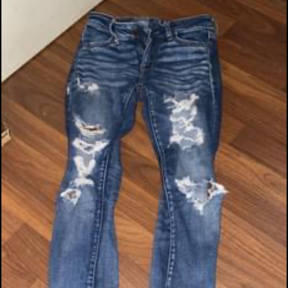 Ripped skinny jeans American Eagle